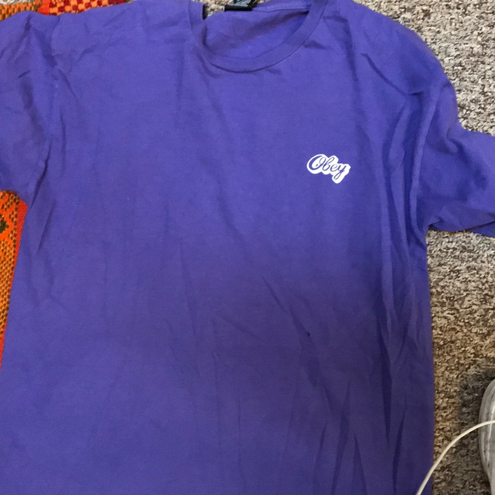 obey tee
